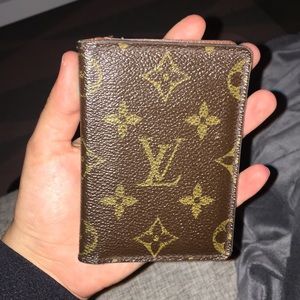 Louis vuitton card holder